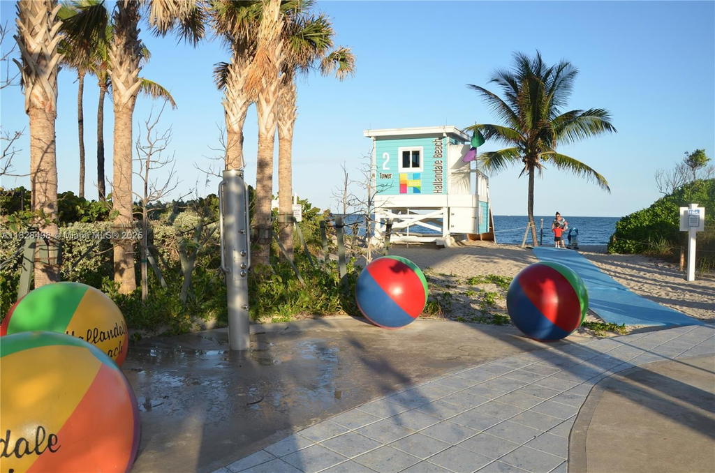 Real estate property located at 121 Golden Isles Dr #1107, Broward, Dorsey Arms Condo, Hallandale Beach, FL