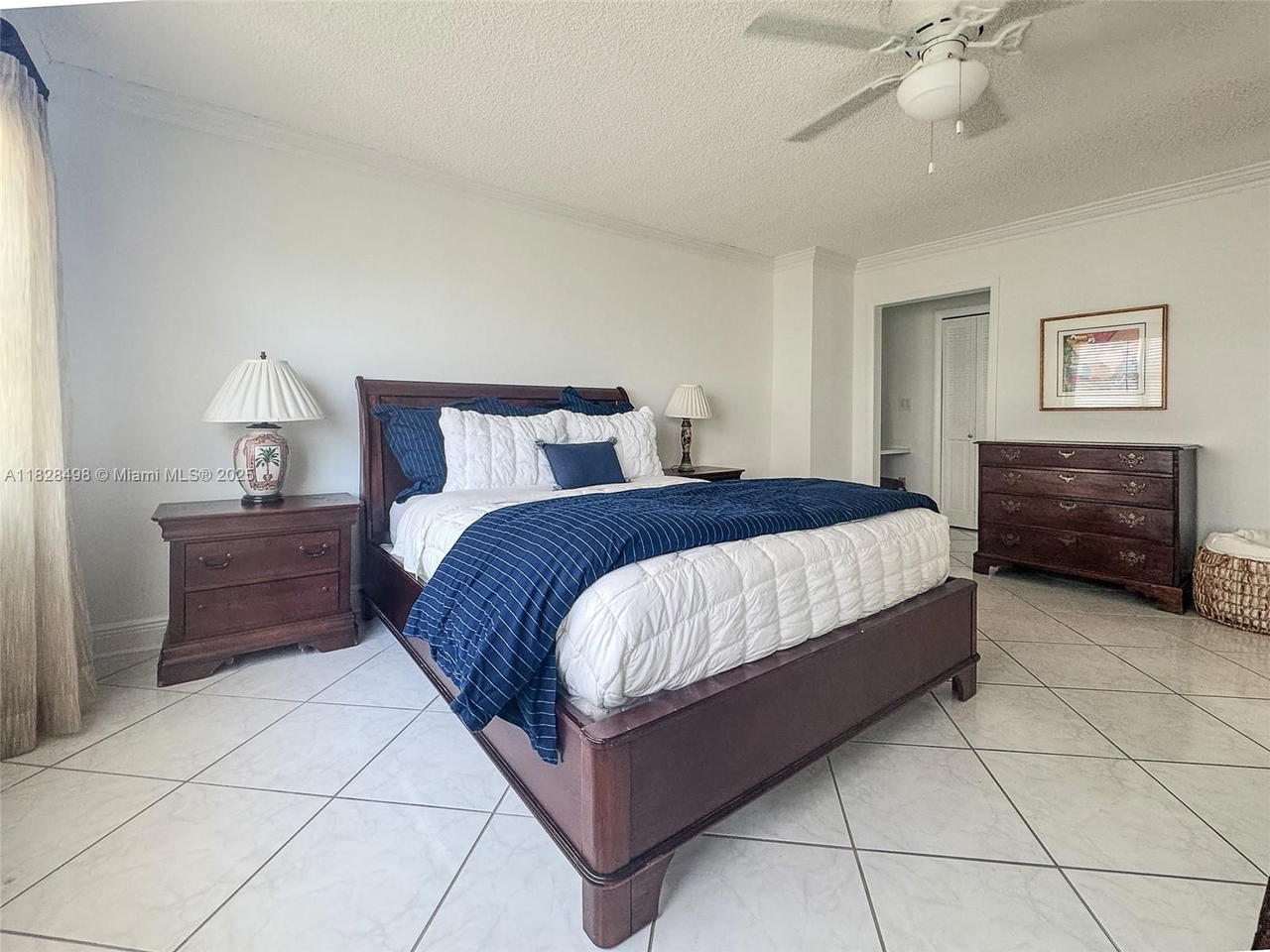 Real estate property located at 121 Golden Isles Dr #1107, Broward, Dorsey Arms Condo, Hallandale Beach, FL