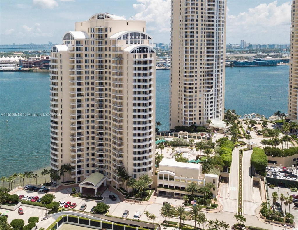 Real estate property located at 888 Brickell Key Dr #2606, Miami-dade, One Tequesta Point Condo, Miami, FL