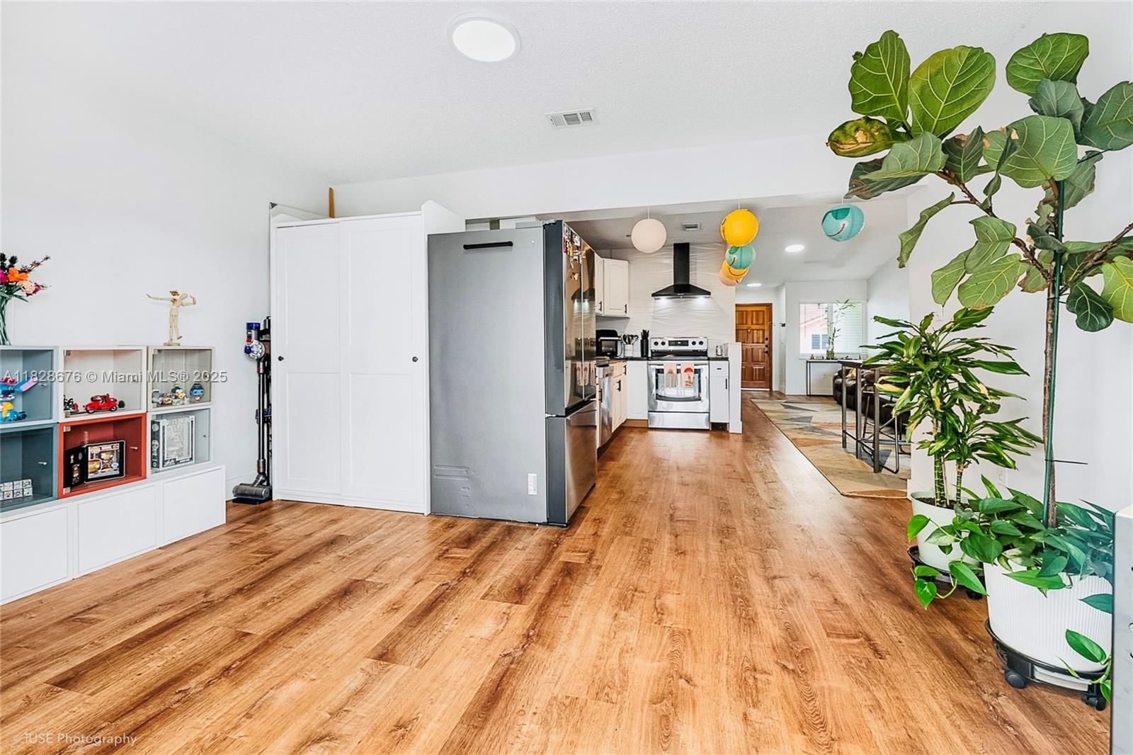 Real estate property located at 4817 145th Ave, Miami-dade, Bird Lakes Townhouse Sec, Miami, FL
