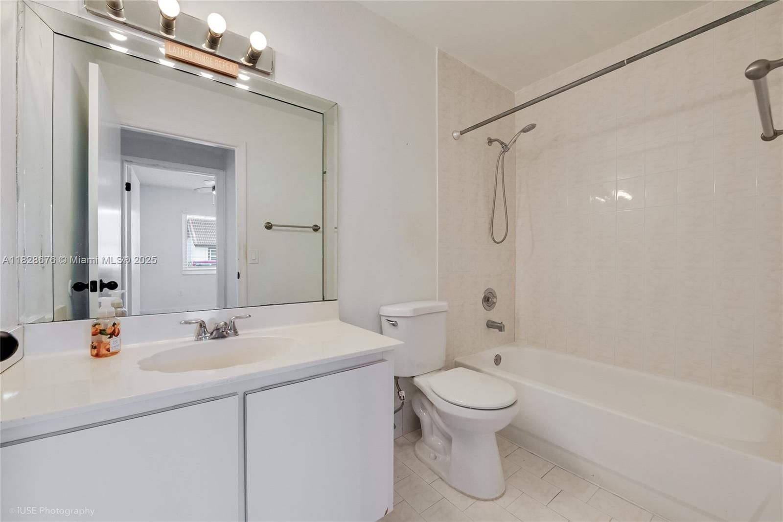 Real estate property located at 4817 145th Ave, Miami-dade, Bird Lakes Townhouse Sec, Miami, FL