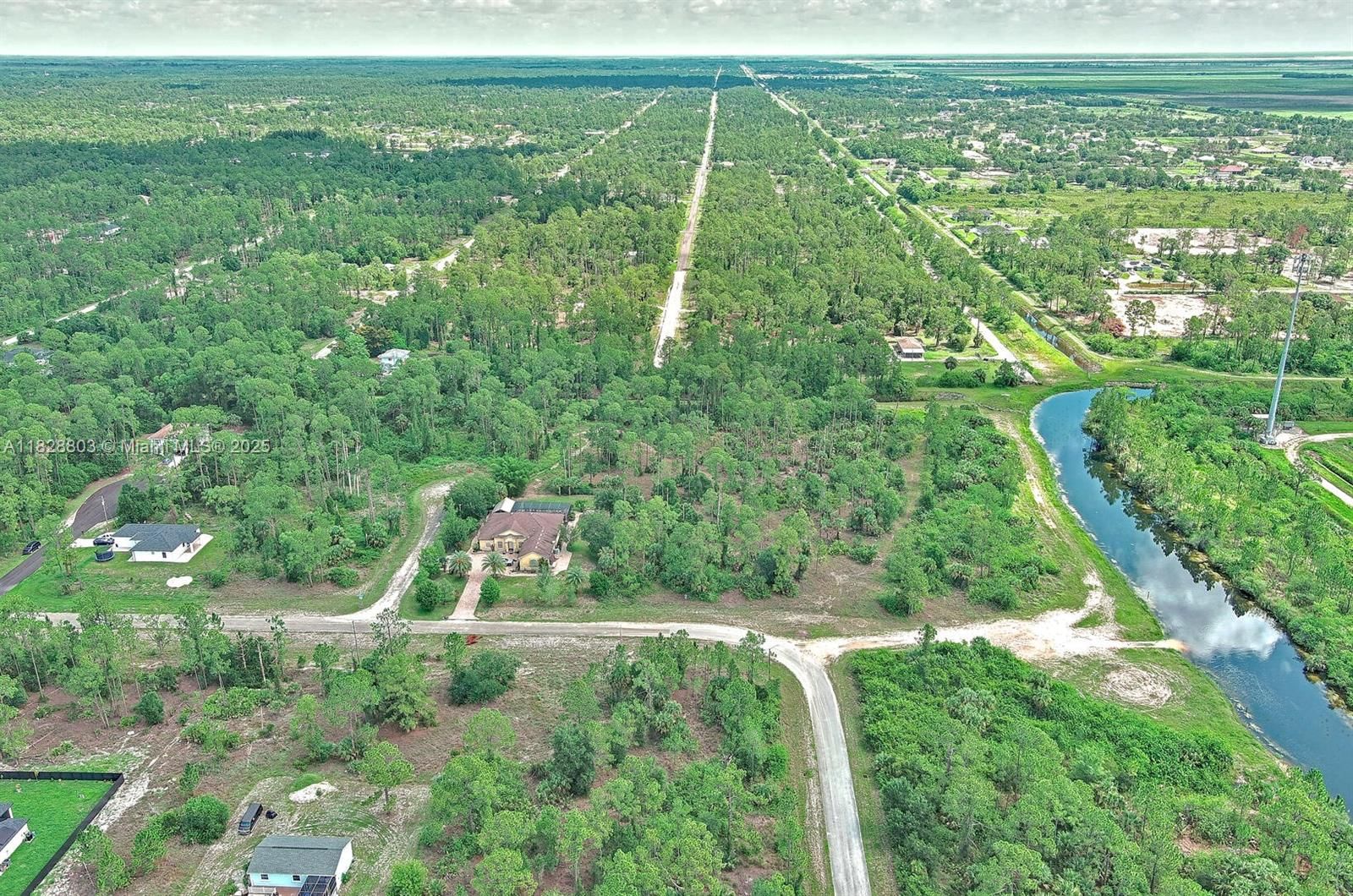 Real estate property located at 1246 SENTINELA BLVD, Lee, Lehigh Acres, Lehigh Acres, FL