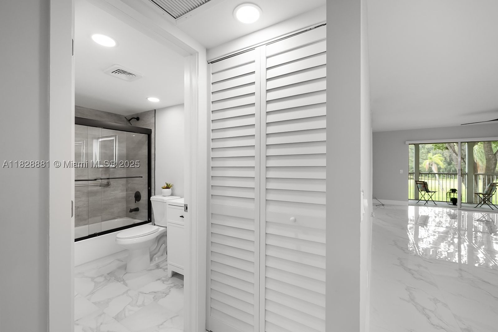Real estate property located at 12500 6th St #206N, Broward, Buckingham East At Centur, Pembroke Pines, FL