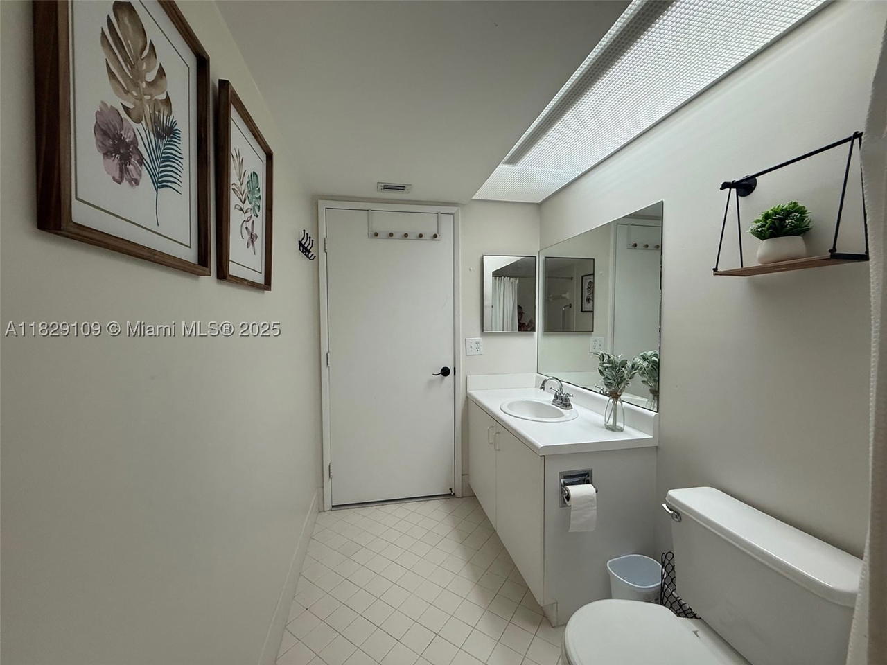 Real estate property located at 1400 137th Ave #411F, Broward, Suffolk At Century Villag, Pembroke Pines, FL