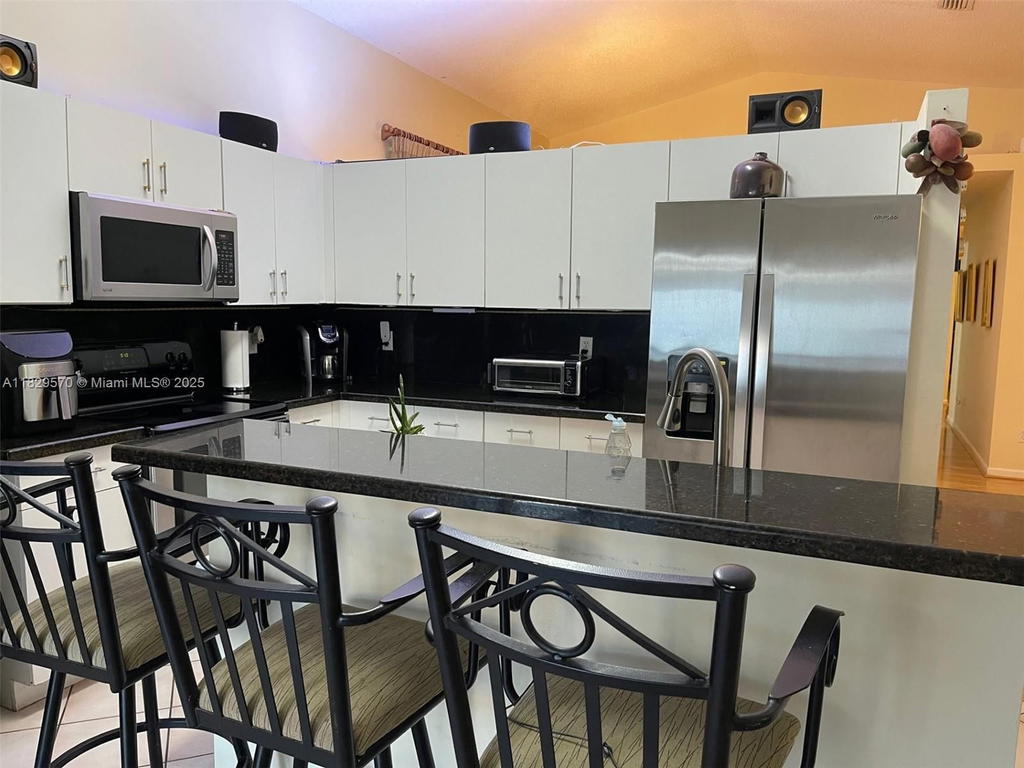 Real estate property located at 2383 177th Ter, Broward, Silver Lakes Phase Iii, Miramar, FL