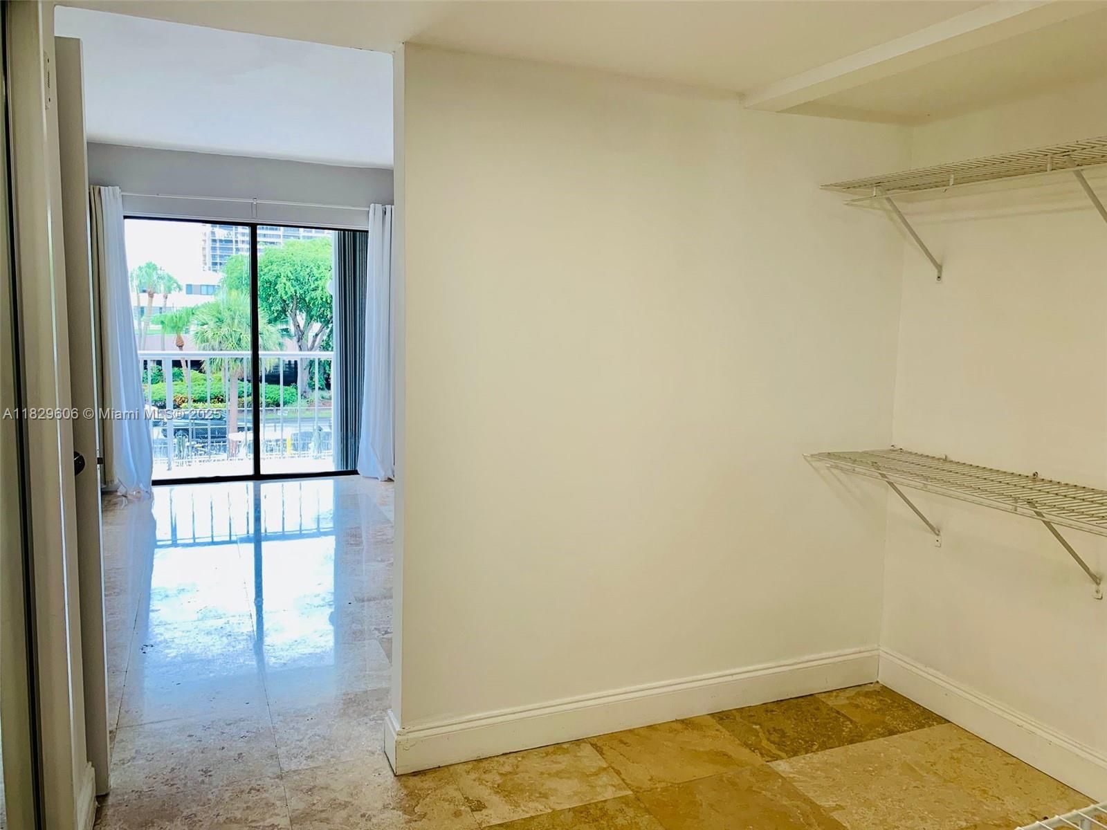 Real estate property located at 1650 115th St #304, Miami-dade, Cricket Clubhouse Condo, Miami, FL