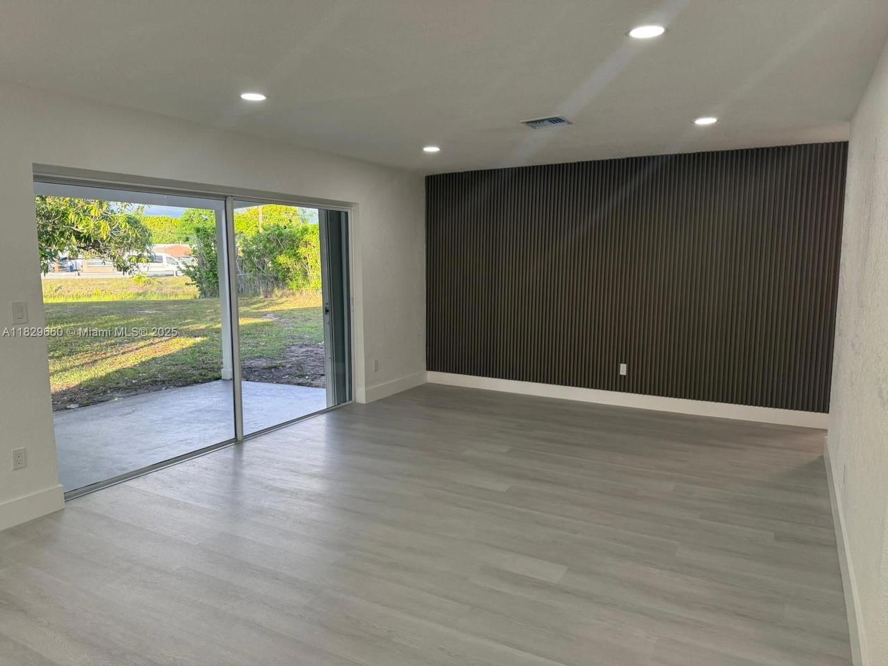 Real estate property located at 18535 39th Ct, Miami-dade, Realsite Gdns Sec 2, Miami Gardens, FL