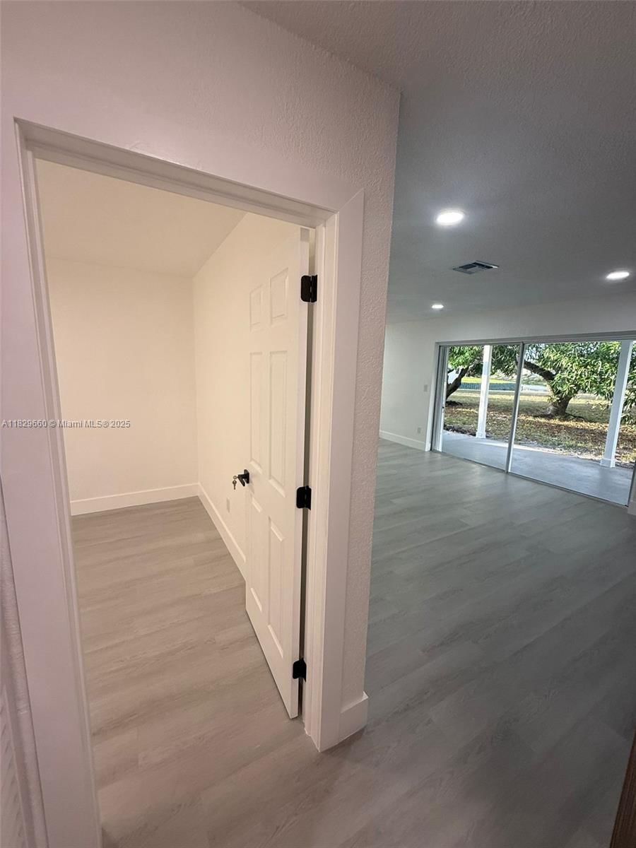 Real estate property located at 18535 39th Ct, Miami-dade, Realsite Gdns Sec 2, Miami Gardens, FL