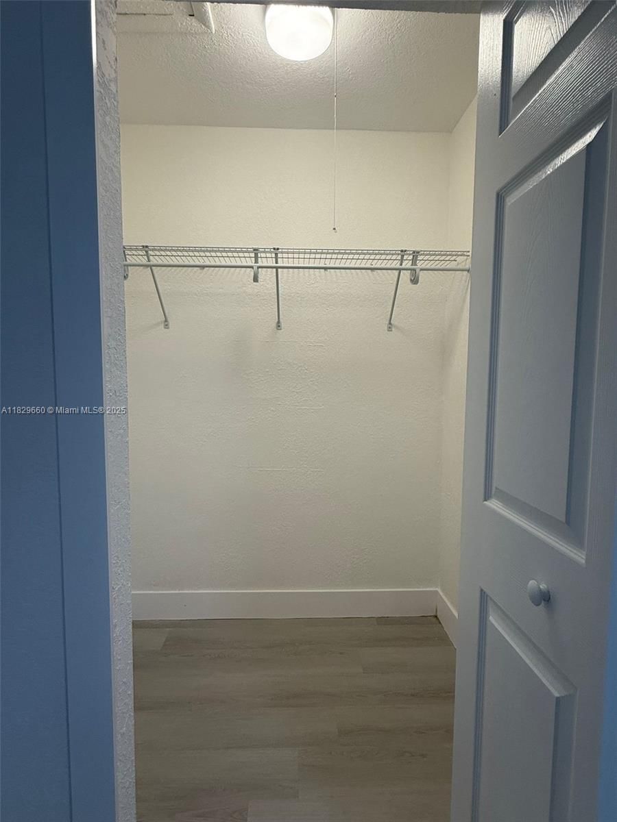 Real estate property located at 18535 39th Ct, Miami-dade, Realsite Gdns Sec 2, Miami Gardens, FL
