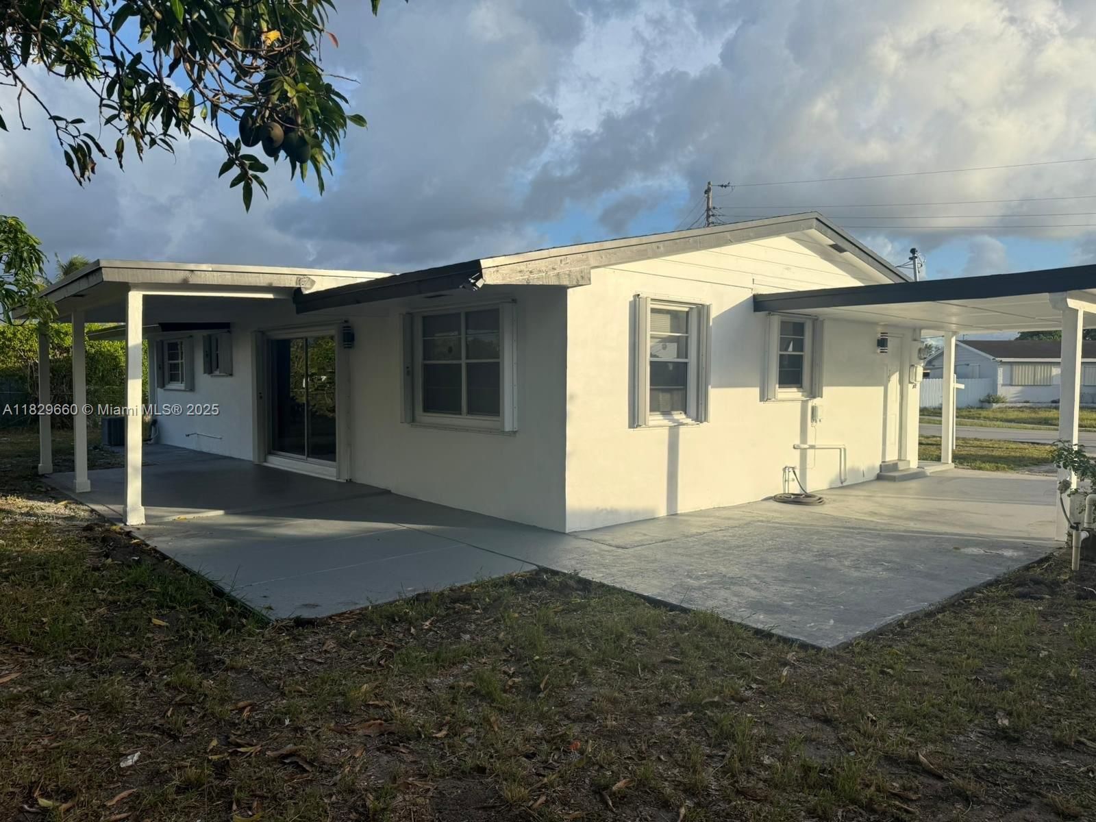 Real estate property located at 18535 39th Ct, Miami-dade, Realsite Gdns Sec 2, Miami Gardens, FL