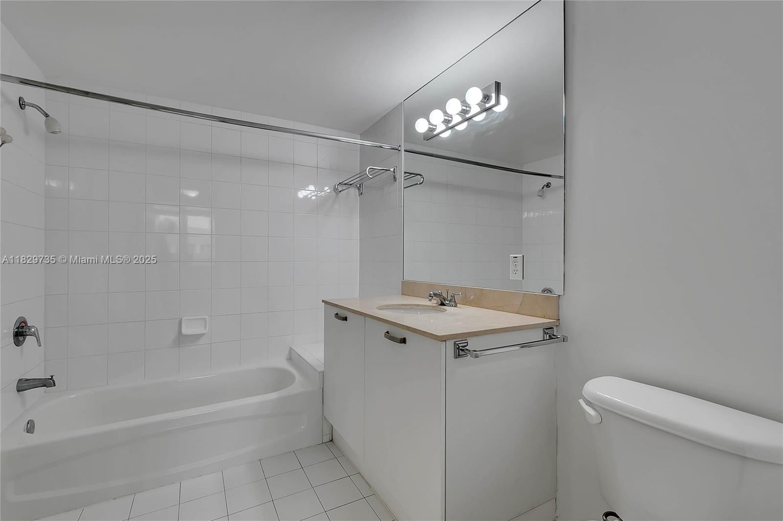 Real estate property located at 2030 Douglas Rd #417, Miami-dade, The Minorca Condo, Coral Gables, FL