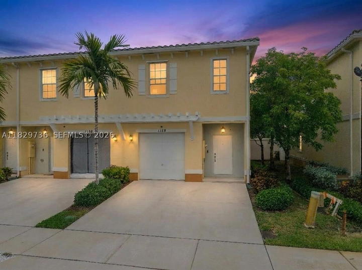 Real estate property located at 1128 40th Ter, Broward, Cricket Club, Lauderhill, FL