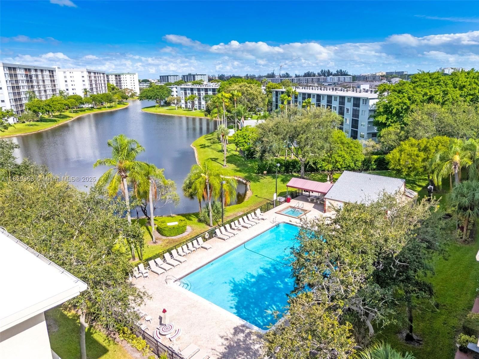Real estate property located at 2106 Cypress Bend Dr #203, Broward, Cypress Bend Iv-11 Condo, Pompano Beach, FL