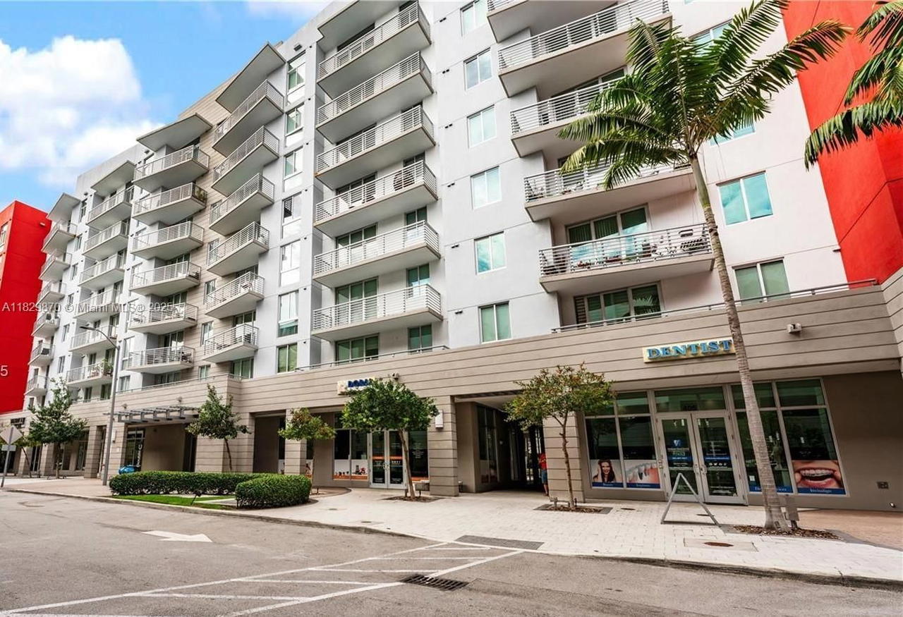 Real estate property located at , Miami-dade, Midtown Doral Condo 4, Doral, FL