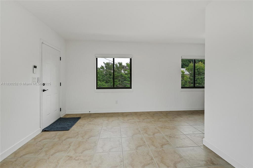 Real estate property located at 36 52nd St, Miami-dade, Railway Shops Addn 2nd Am, Miami, FL