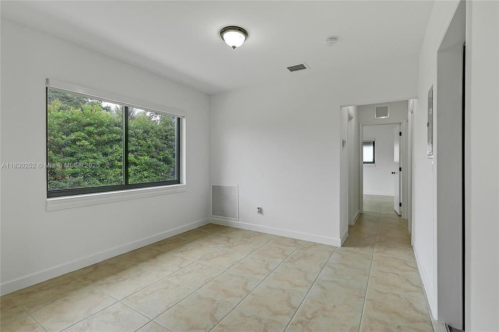 Real estate property located at 36 52nd St, Miami-dade, Railway Shops Addn 2nd Am, Miami, FL