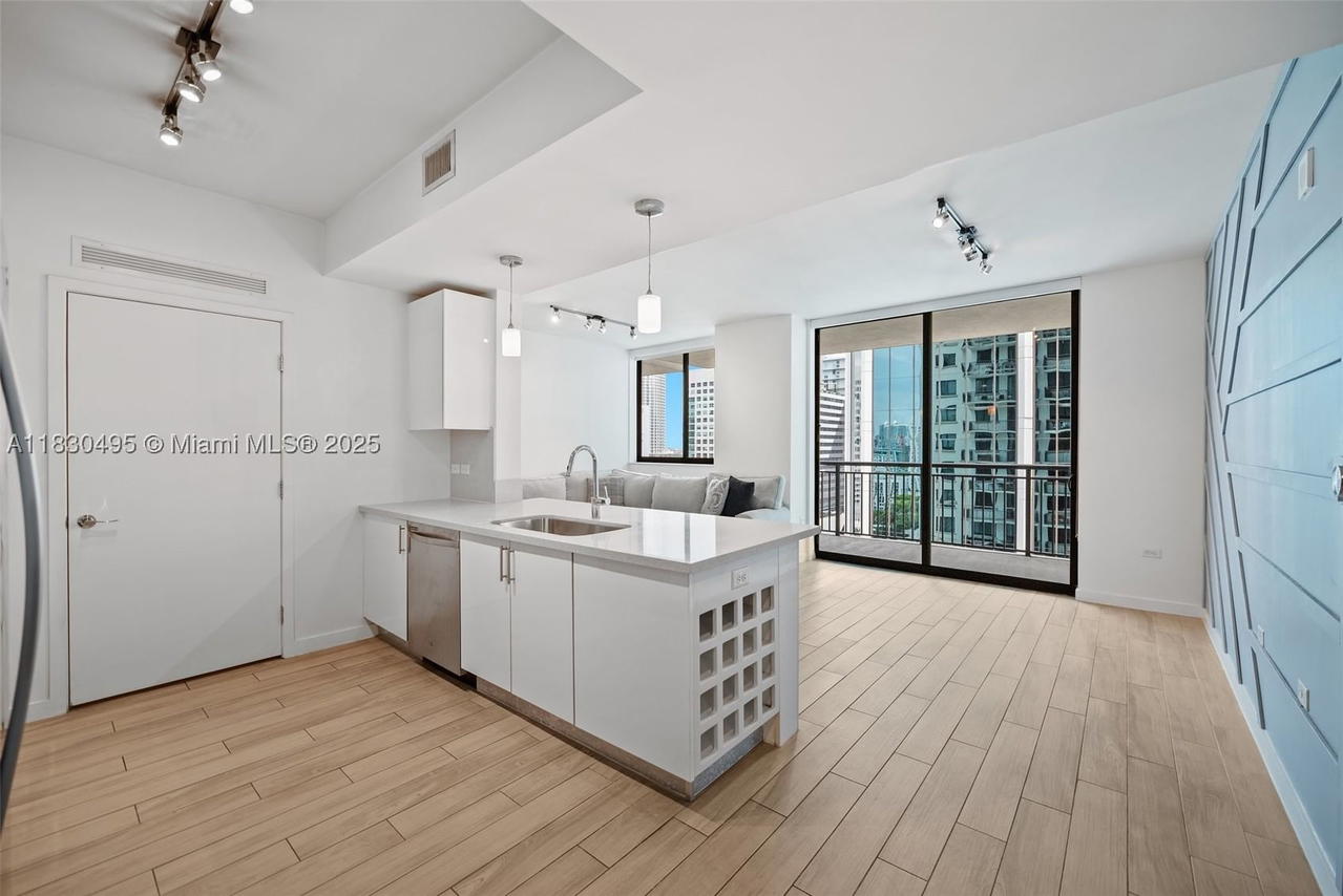 Real estate property located at 999 1st Ave #1615, Miami-dade, Nine At Mary Brickell Vil, Miami, FL