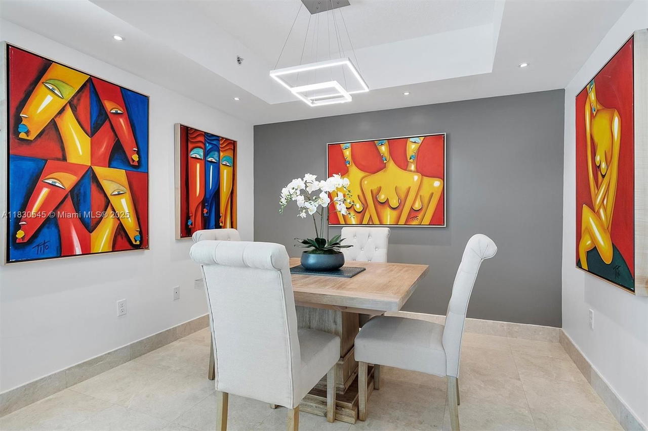 Real estate property located at 110 Washington Ave #1608, Miami-dade, N/a, Miami Beach, FL