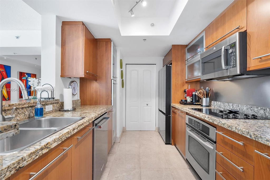 Real estate property located at 110 Washington Ave #1608, Miami-dade, N/a, Miami Beach, FL