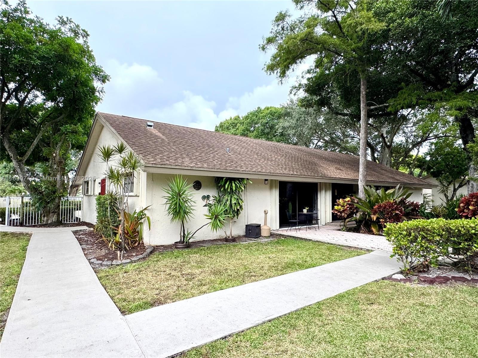 Real estate property located at 3078 Oakland Forest Dr #601, Broward, Pines Of Oakland Forest W, Oakland Park, FL