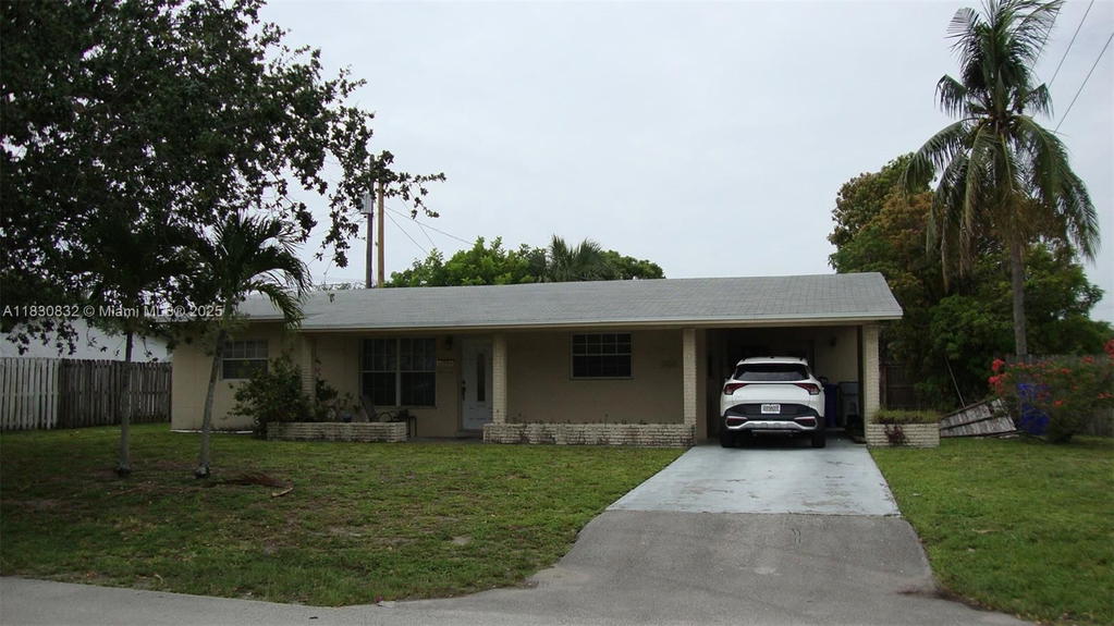 Real estate property located at 1500 33rd Ct, Broward, Cresthaven, Pompano Beach, FL