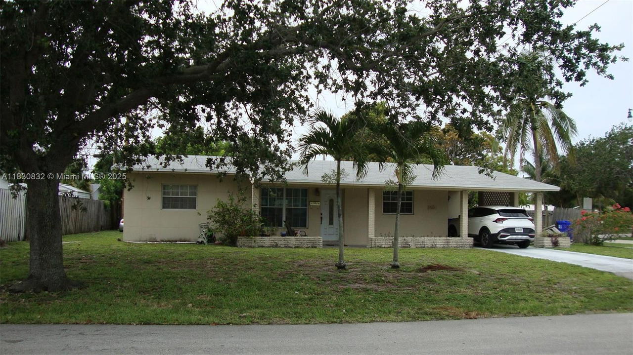 Real estate property located at 1500 33rd Ct, Broward, Cresthaven, Pompano Beach, FL