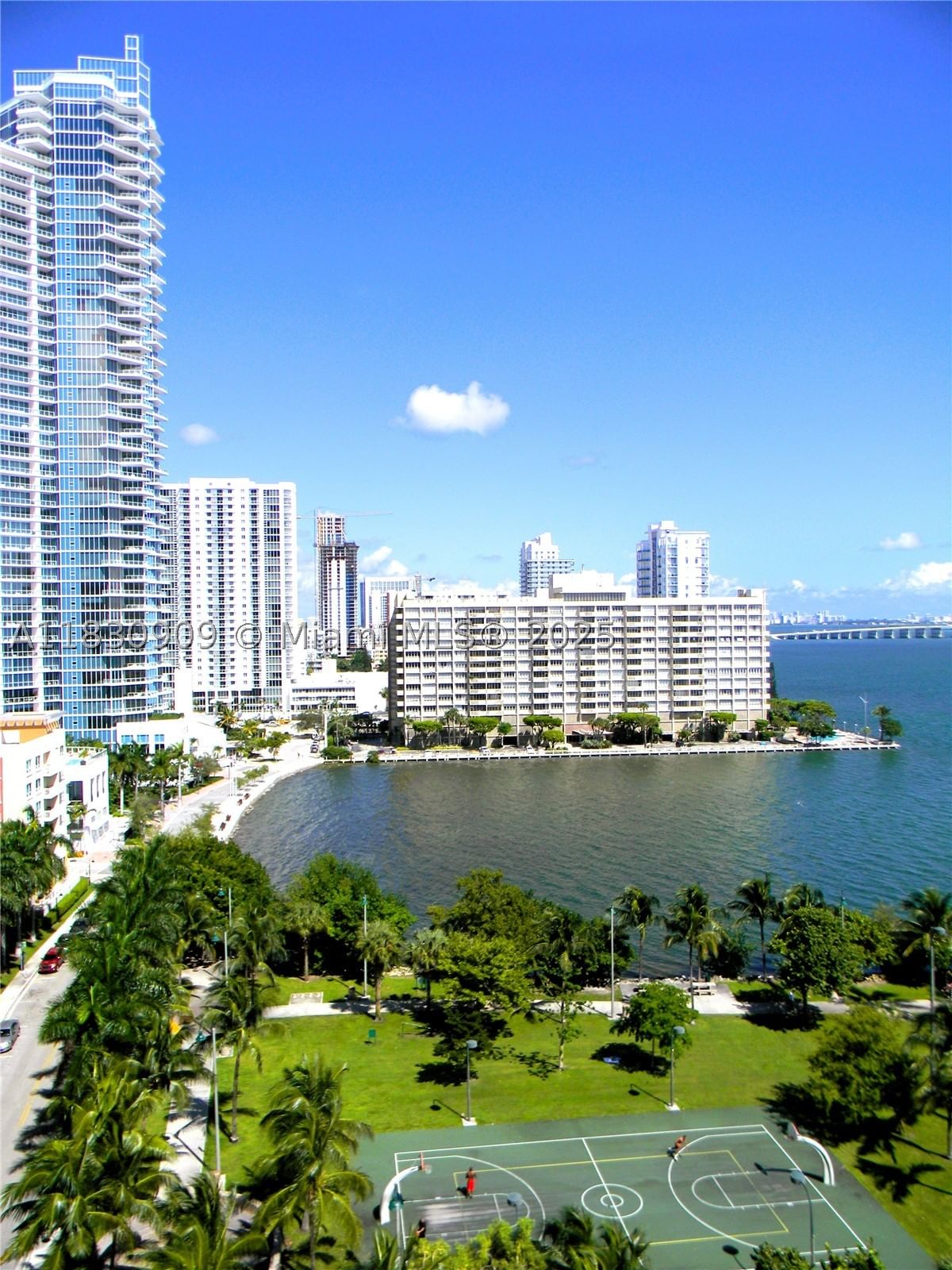 Real estate property located at 2000 Bayshore Dr #509, Miami-dade, Cite Condo, Miami, FL