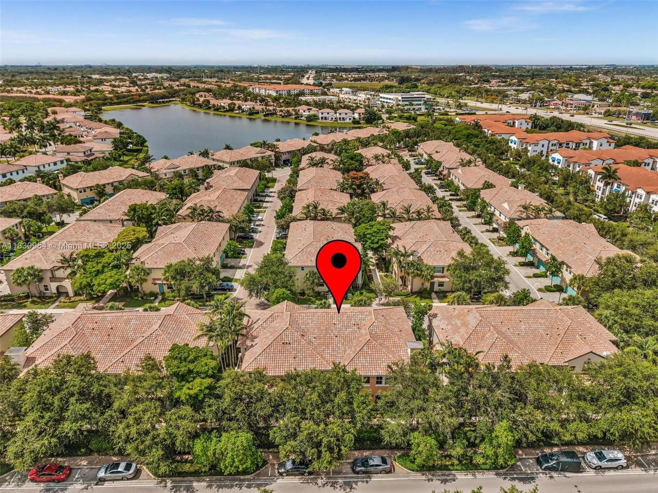 Real estate property located at 8150 Cascada Isles Dr, Broward, Monterra Plat, Cooper City, FL