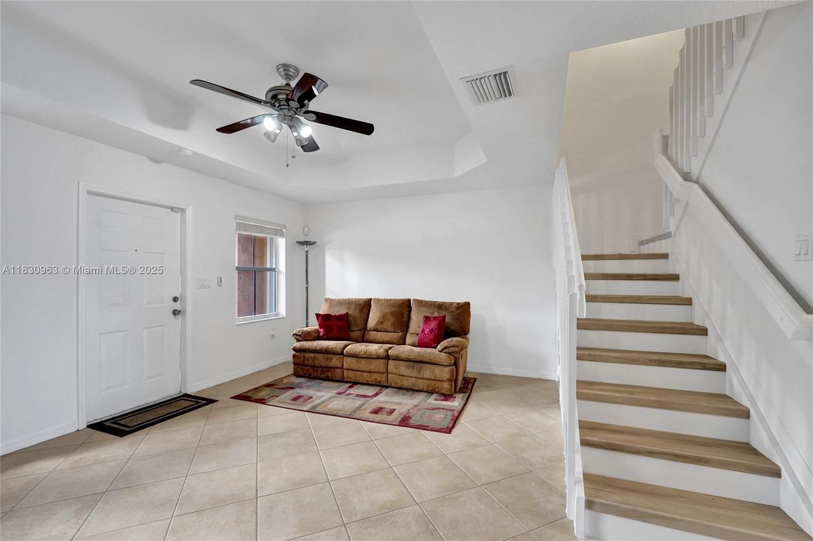Real estate property located at 10607 6th St #1006, Broward, Hampton Isles Condo, Pembroke Pines, FL
