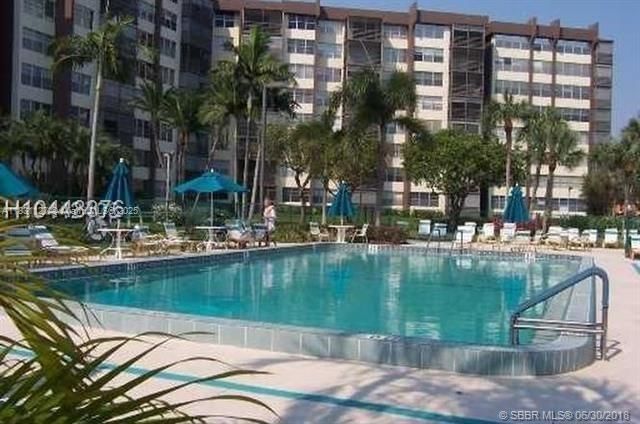 Real estate property located at 1300 Saint Charles Pl #508, Broward, Park Place Condominium No, Pembroke Pines, FL