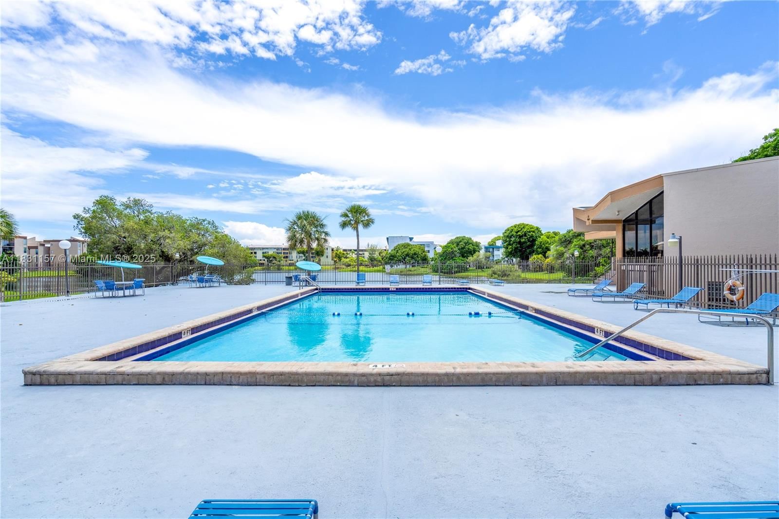 Real estate property located at 8895 Fontainebleau Blvd #301, Miami-dade, Pineside Condo No 1, Miami, FL
