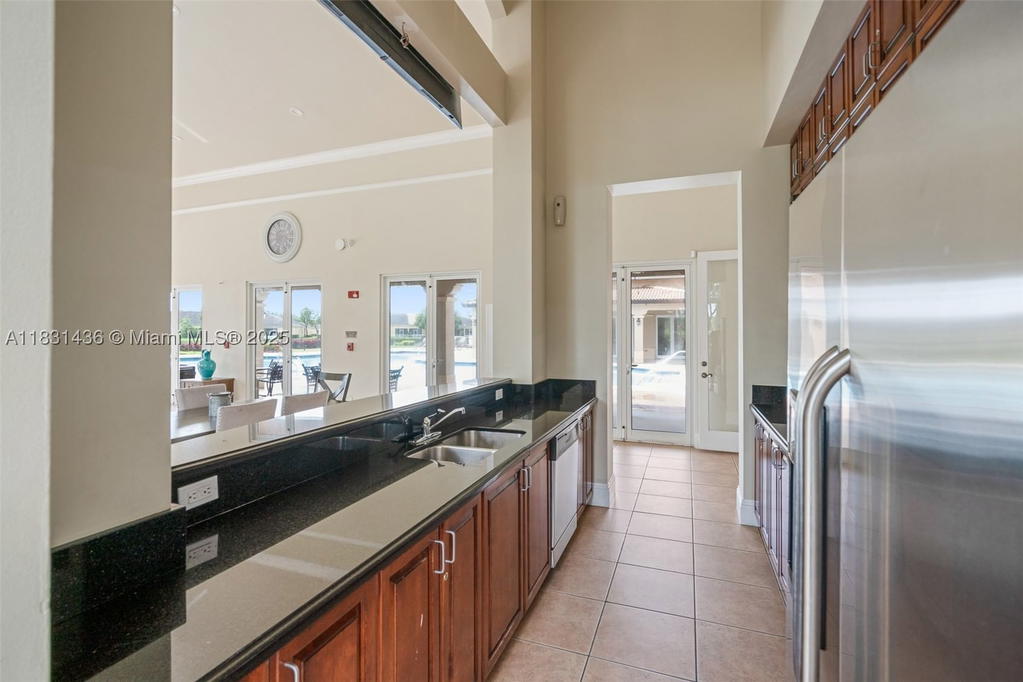 Real estate property located at 980 33rd Ter #104, Miami-dade, Monterey At Malibu Bay Co, Homestead, FL