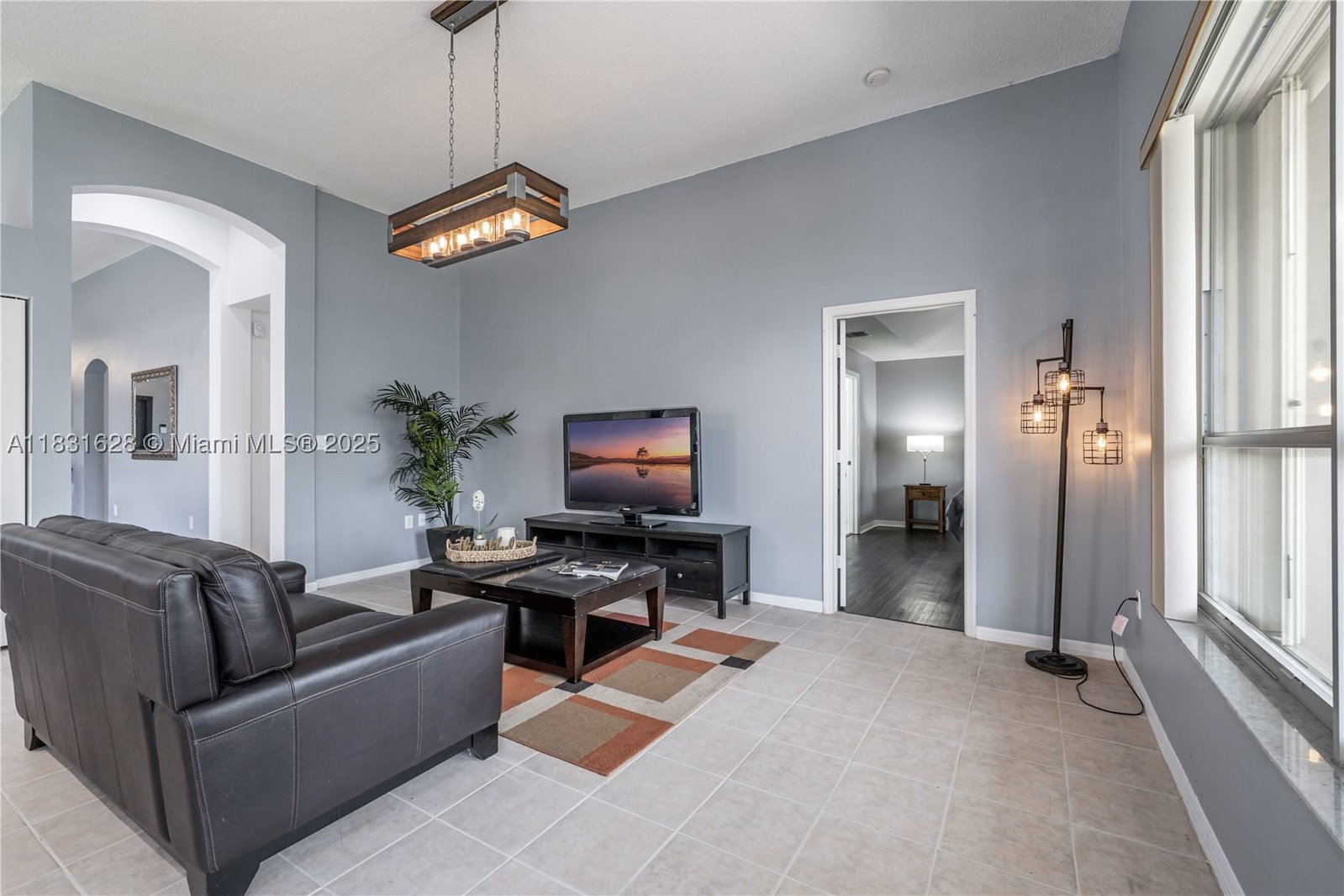 Real estate property located at 1122 143rd Ave, Broward, Pembroke Falls, Pembroke Pines, FL