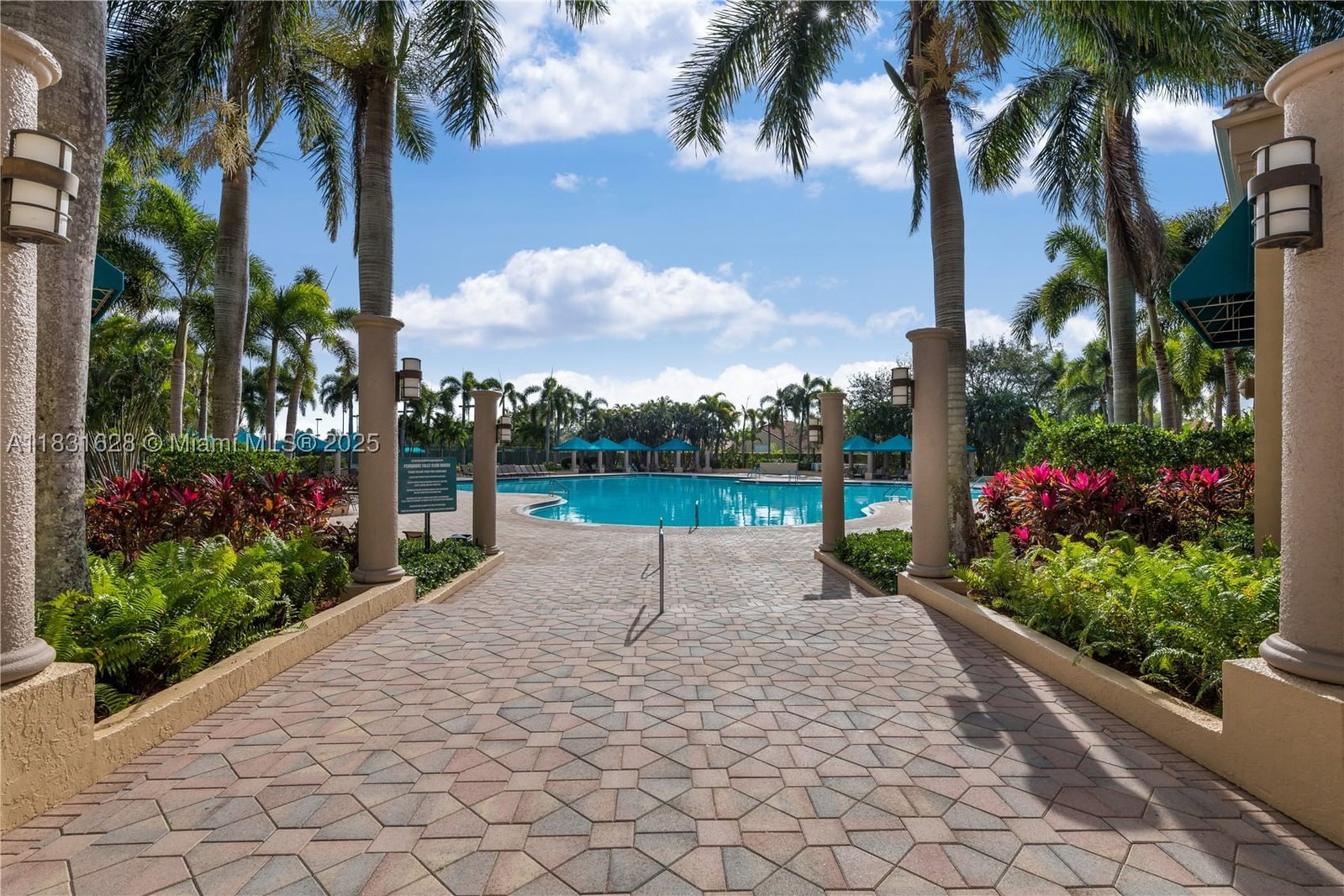 Real estate property located at 1122 143rd Ave, Broward, Pembroke Falls, Pembroke Pines, FL