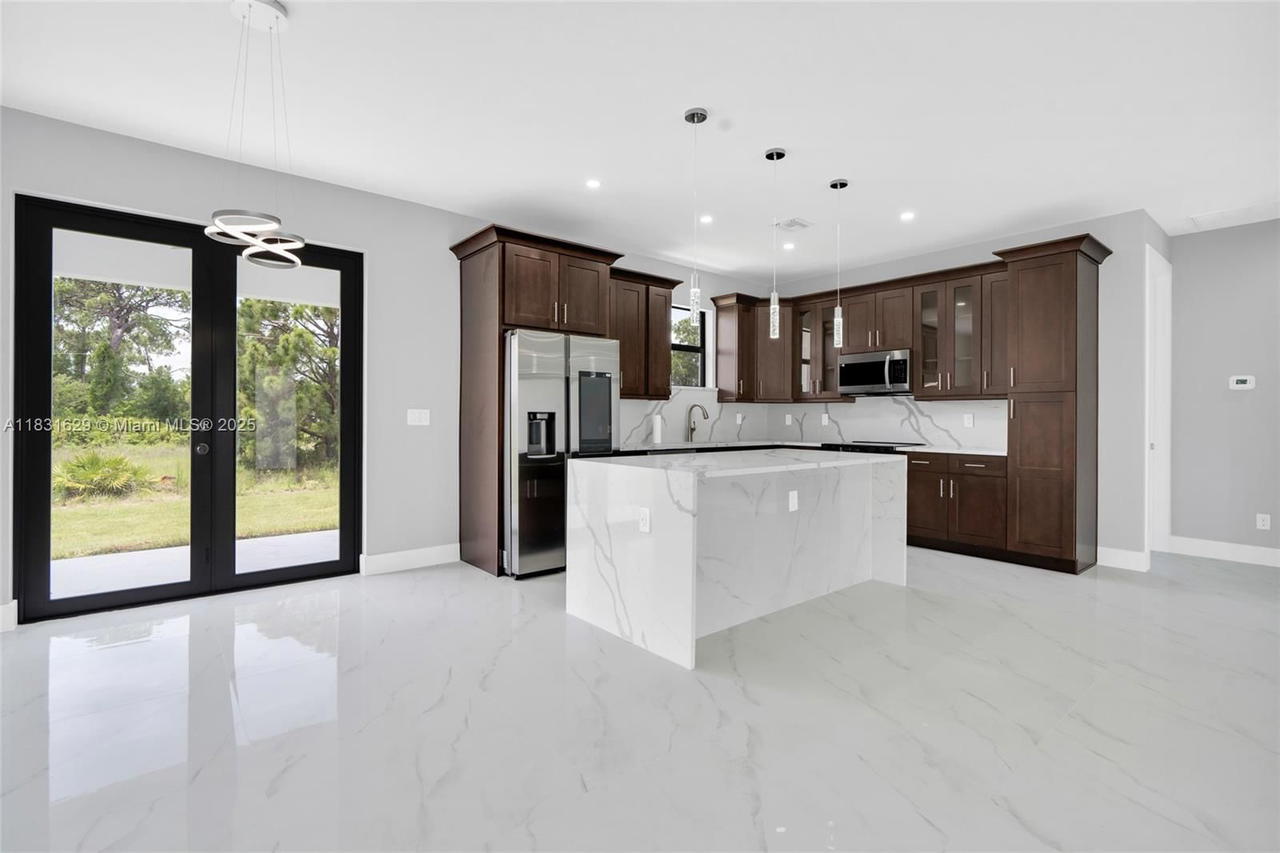 Real estate property located at 2505 40TH, Lee, Lehigh Acres, Lehigh Acres, FL