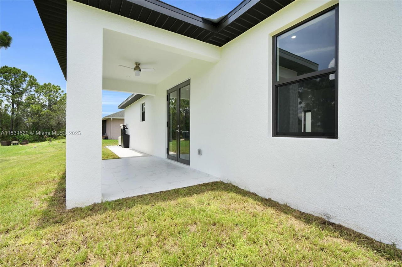 Real estate property located at 2505 40TH, Lee, Lehigh Acres, Lehigh Acres, FL