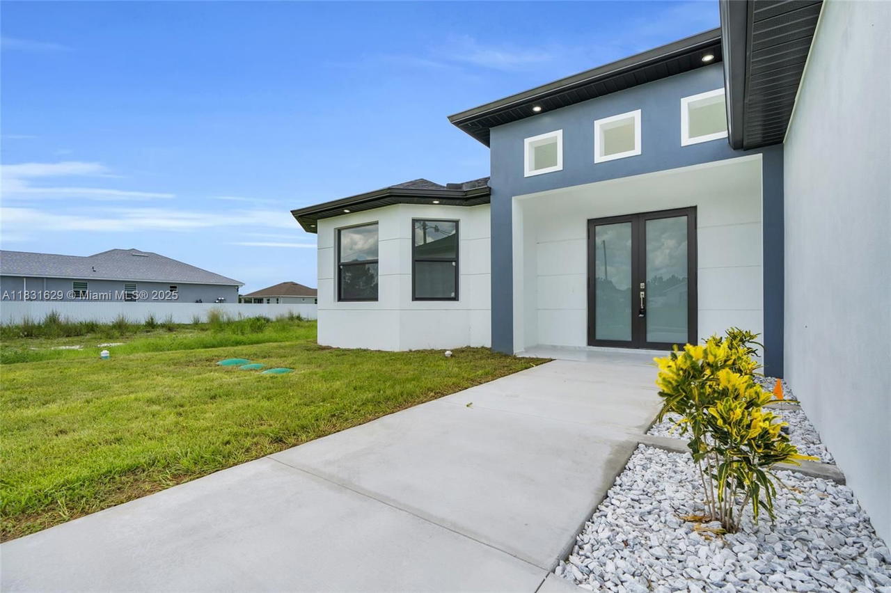 Real estate property located at 2505 40TH, Lee, Lehigh Acres, Lehigh Acres, FL