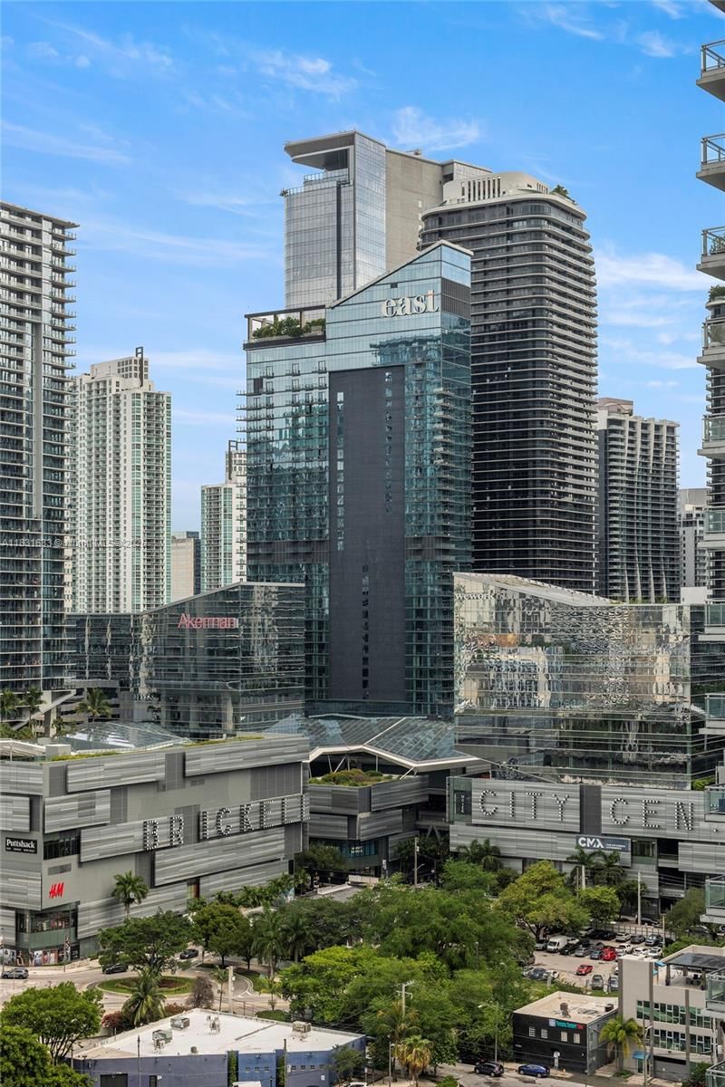 Real estate property located at 90 3rd St #2214, Miami-dade, Ivy Condo, Miami, FL
