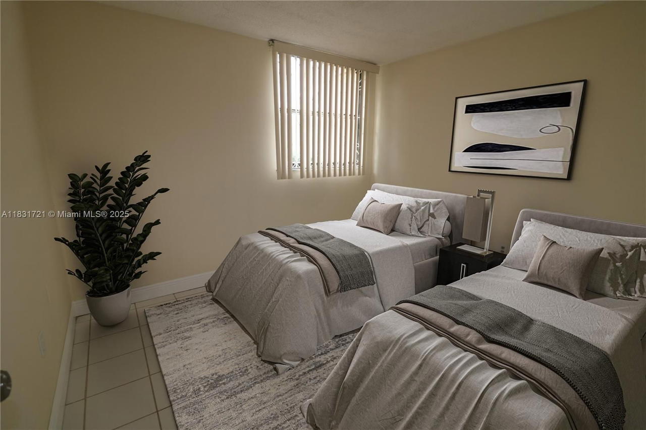 Real estate property located at 9410 Flagler St #101-1, Miami-dade, Versialles Gardens Ii Con, Miami, FL