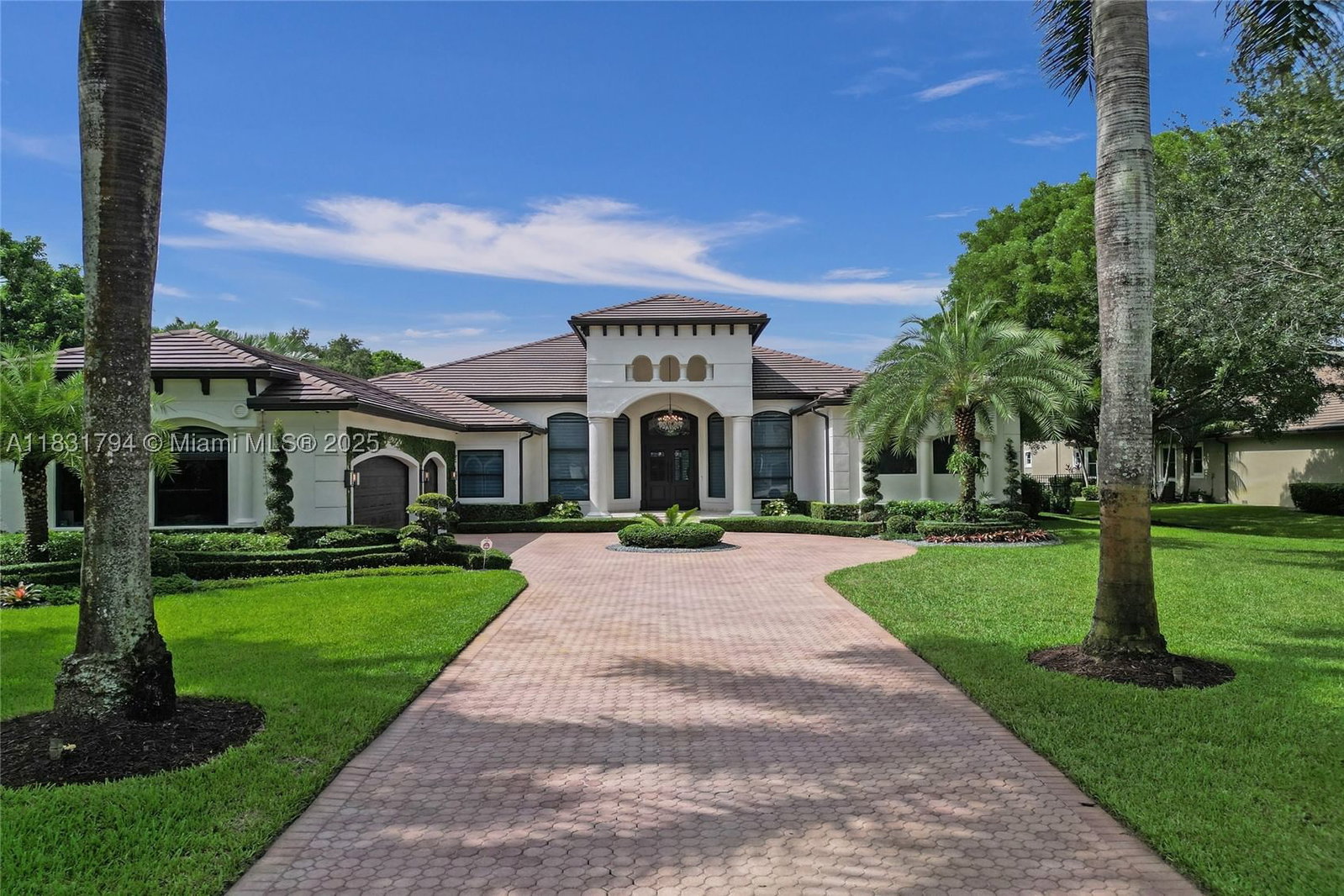 Real estate property located at 11056 Blackhawk Blvd, Broward, Blackhawk Ranches, Davie, FL