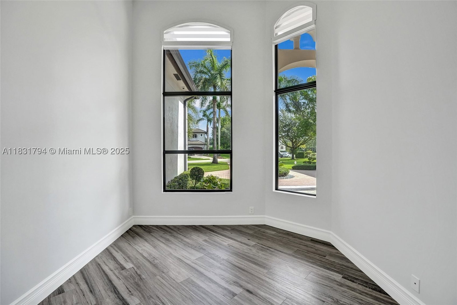 Real estate property located at 11056 Blackhawk Blvd, Broward, Blackhawk Ranches, Davie, FL