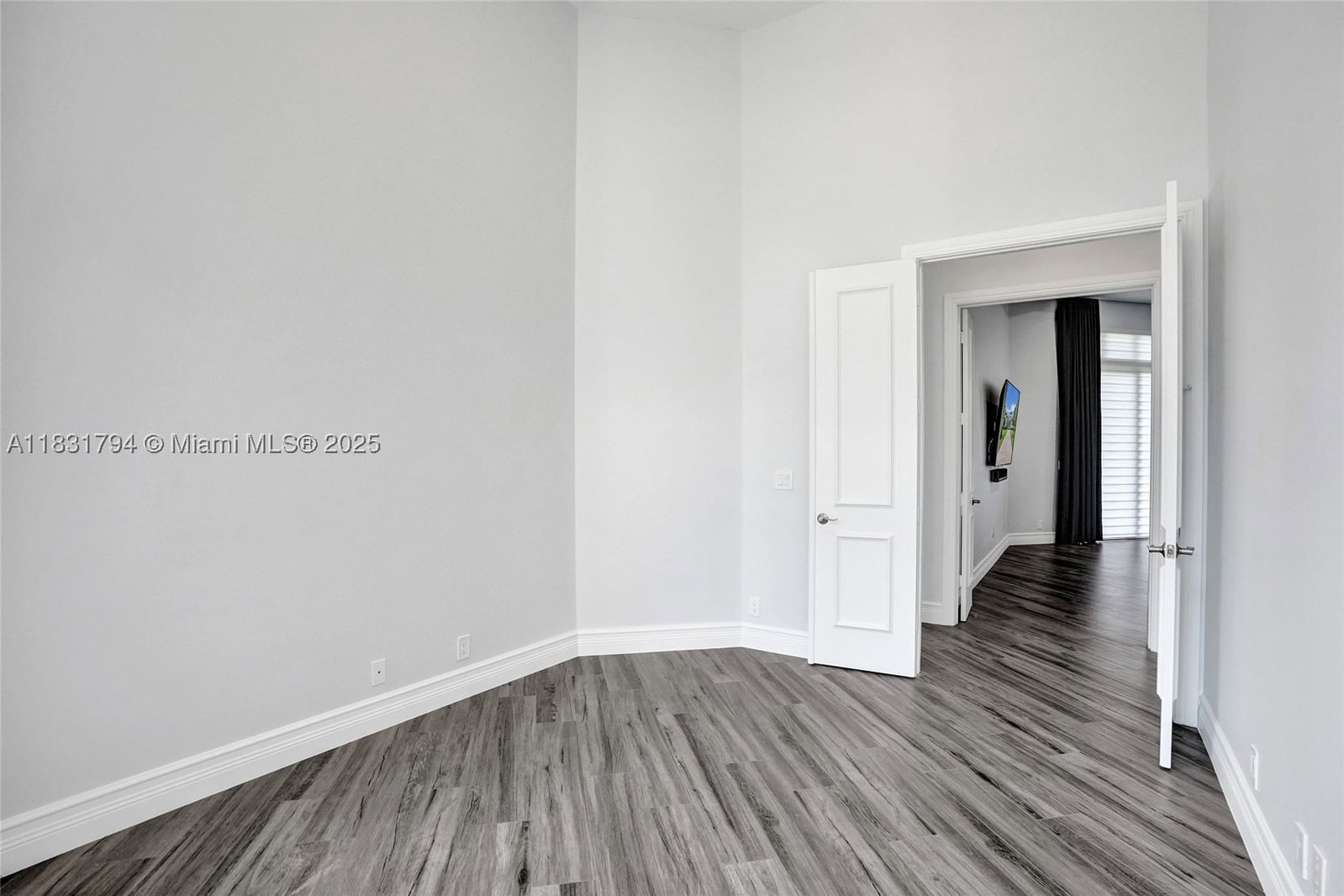 Real estate property located at 11056 Blackhawk Blvd, Broward, Blackhawk Ranches, Davie, FL