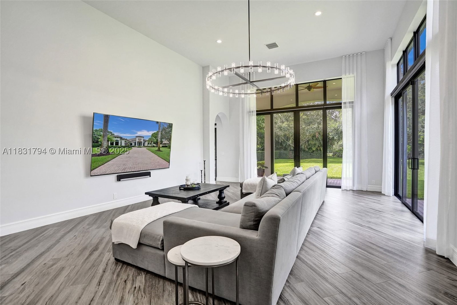 Real estate property located at 11056 Blackhawk Blvd, Broward, Blackhawk Ranches, Davie, FL
