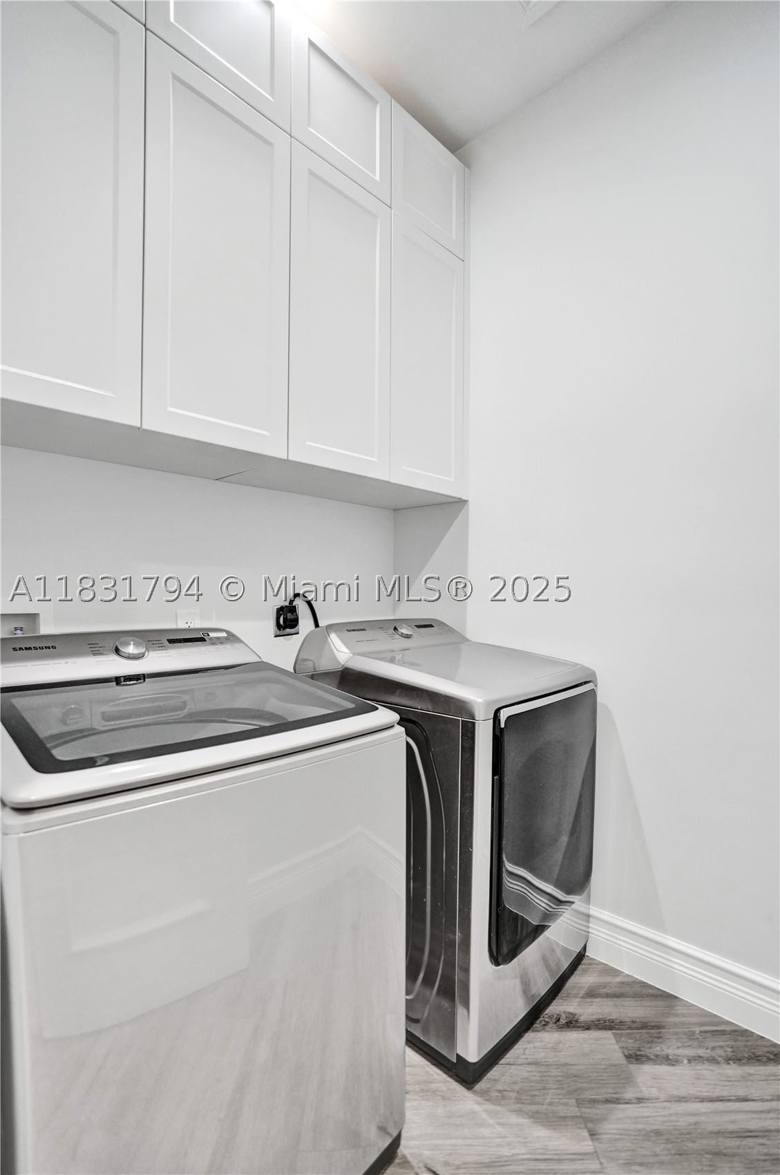 Real estate property located at 11056 Blackhawk Blvd, Broward, Blackhawk Ranches, Davie, FL