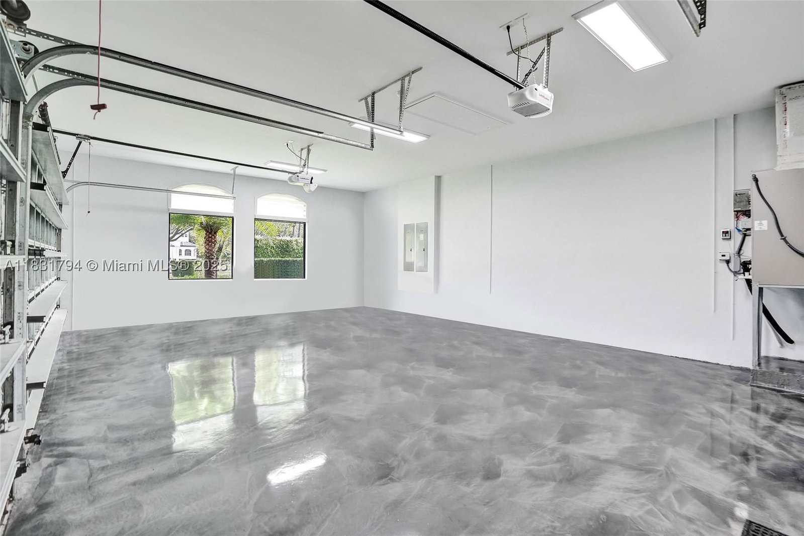 Real estate property located at 11056 Blackhawk Blvd, Broward, Blackhawk Ranches, Davie, FL