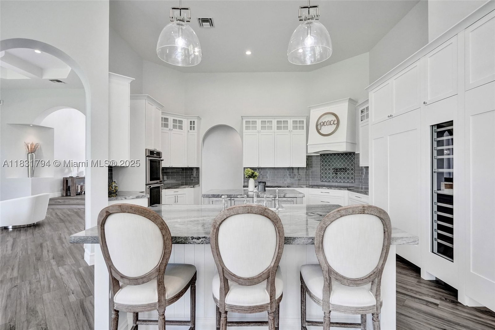 Real estate property located at 11056 Blackhawk Blvd, Broward, Blackhawk Ranches, Davie, FL
