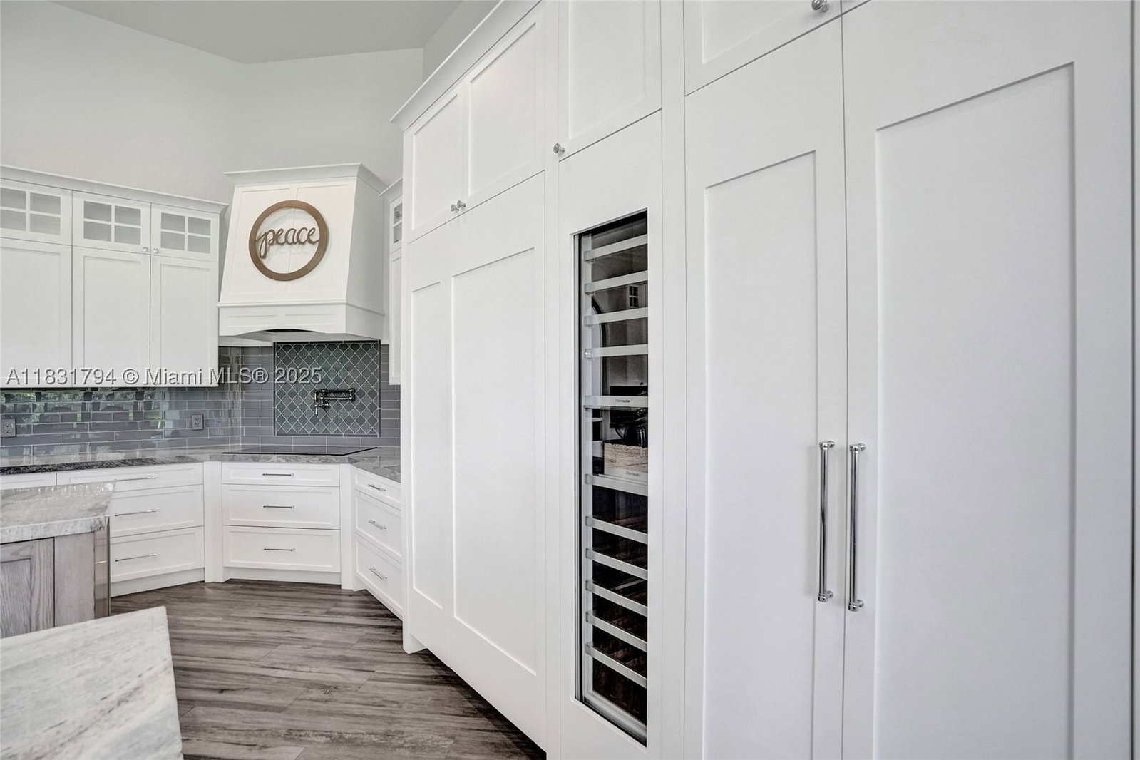 Real estate property located at 11056 Blackhawk Blvd, Broward, Blackhawk Ranches, Davie, FL