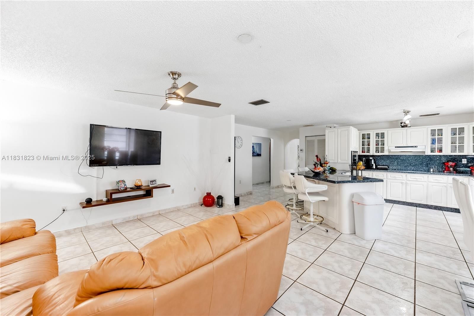 Real estate property located at 11870 5th St, Miami-dade, Sweetwater Golf Course To, Miami, FL