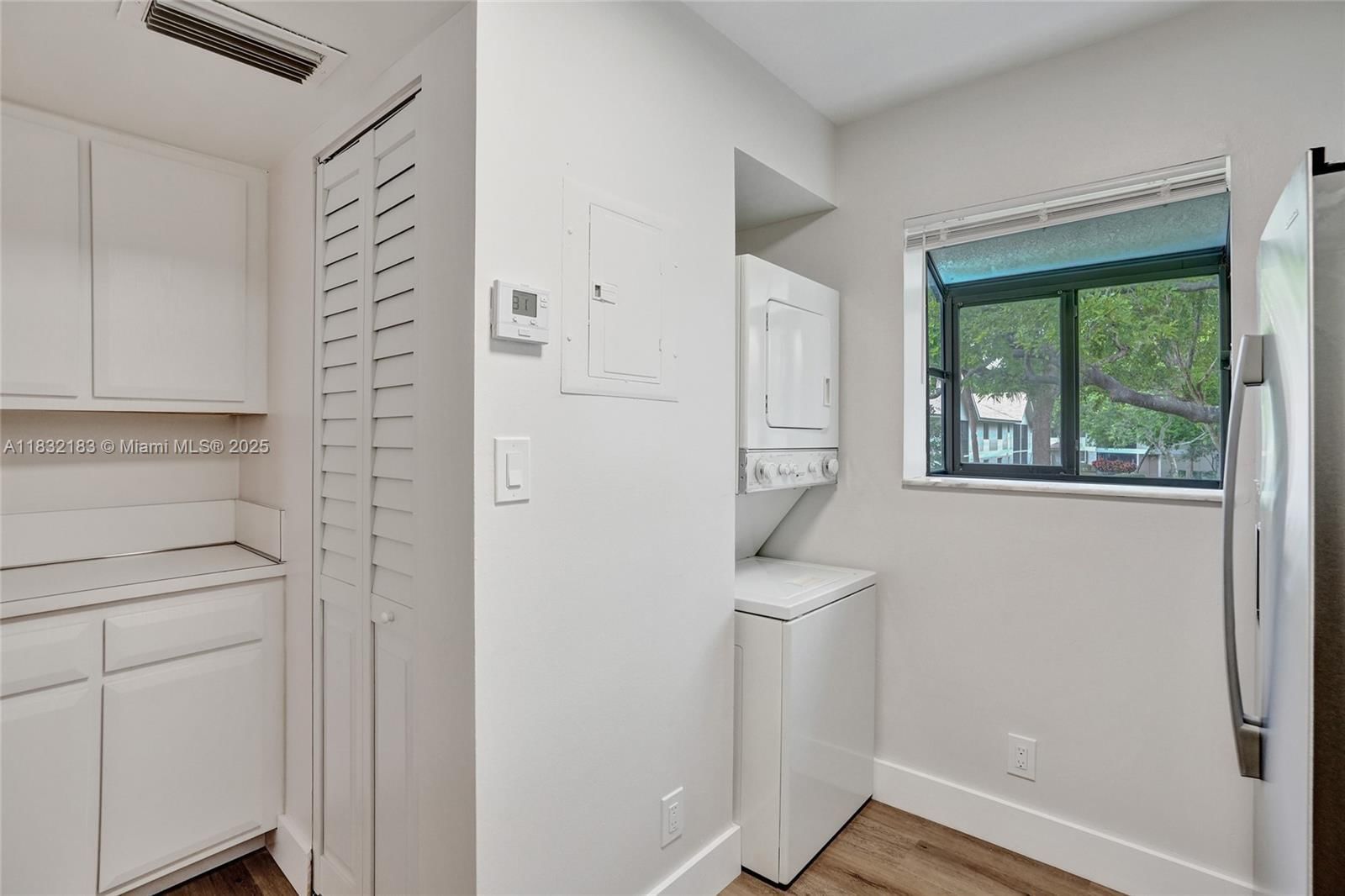 Real estate property located at 303 Gardens Dr #203, Broward, Gardens North Six Condo, Pompano Beach, FL