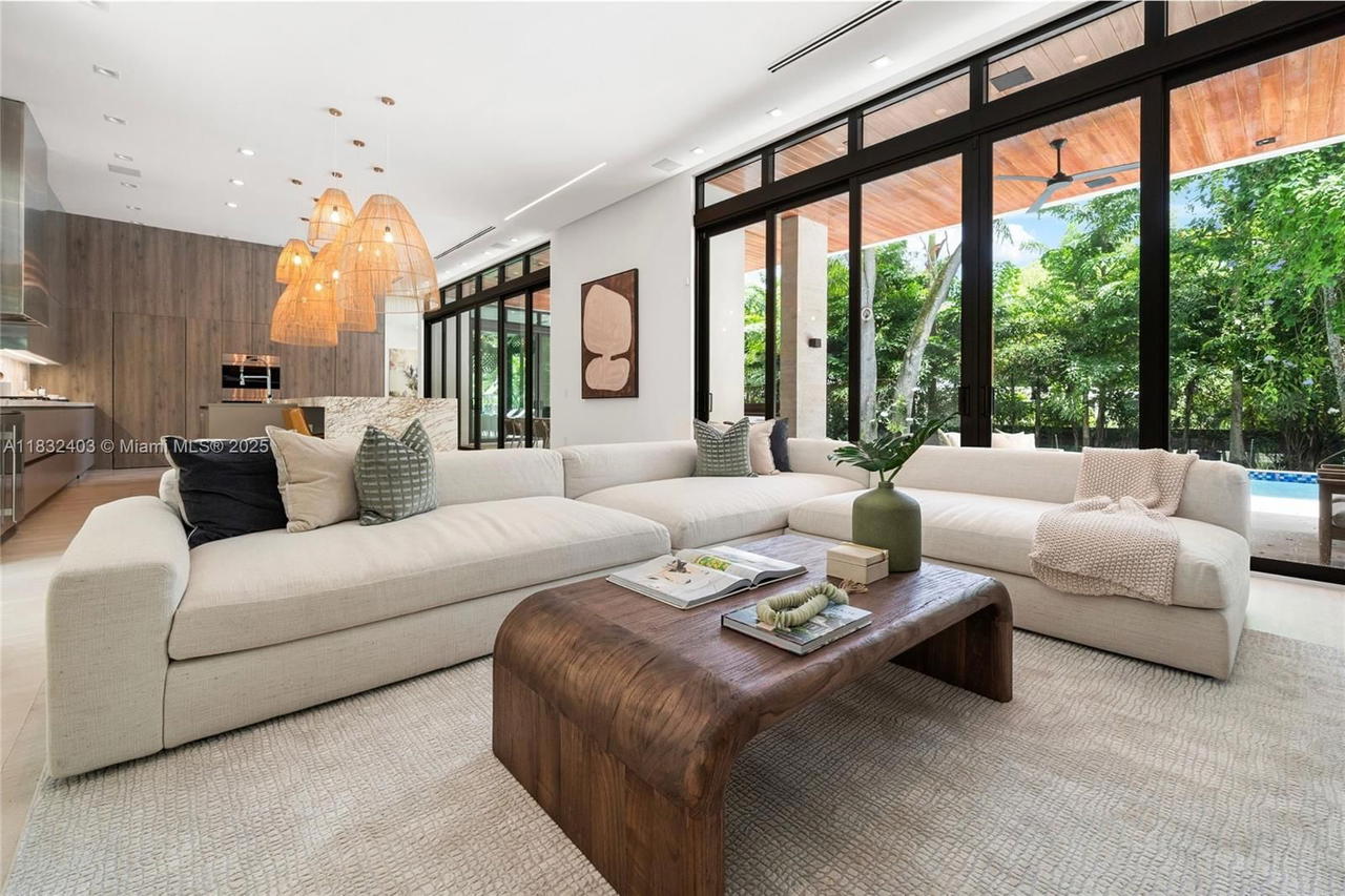 Real estate property located at 7610 48th Ct, Miami-dade, Granada Park Amd, Miami, FL